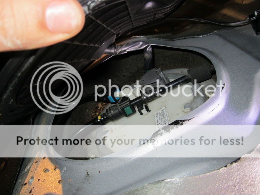 '11 Accent Fuel Filter DIY (with pics) - Hyundai Forums ... 2007 hyundai entourage fuel filter location 